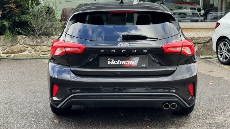 Ford Focus ST-LINE ECOBOOST